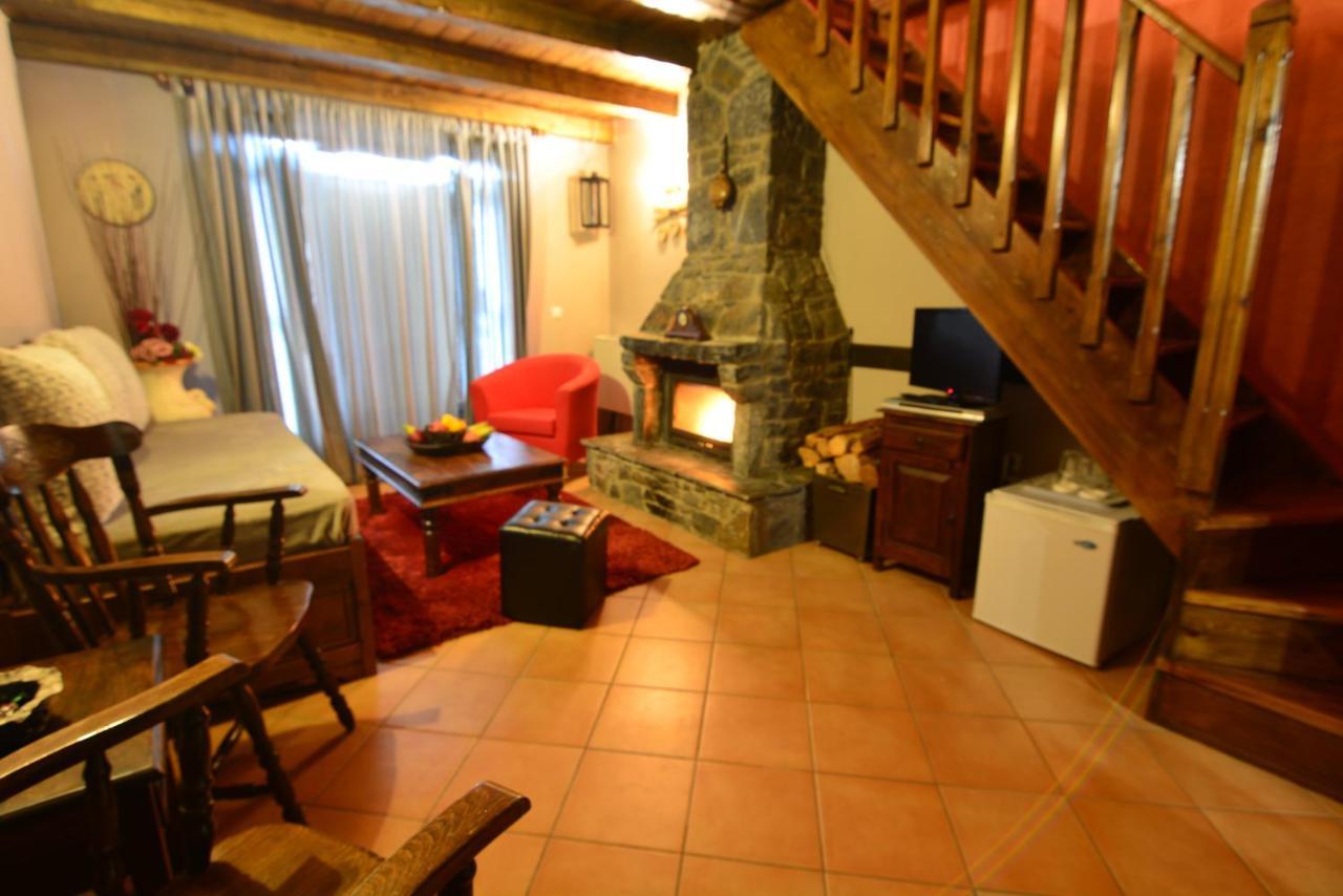 Georgio'S V Chalet Kalavrita Ngoại thất bức ảnh