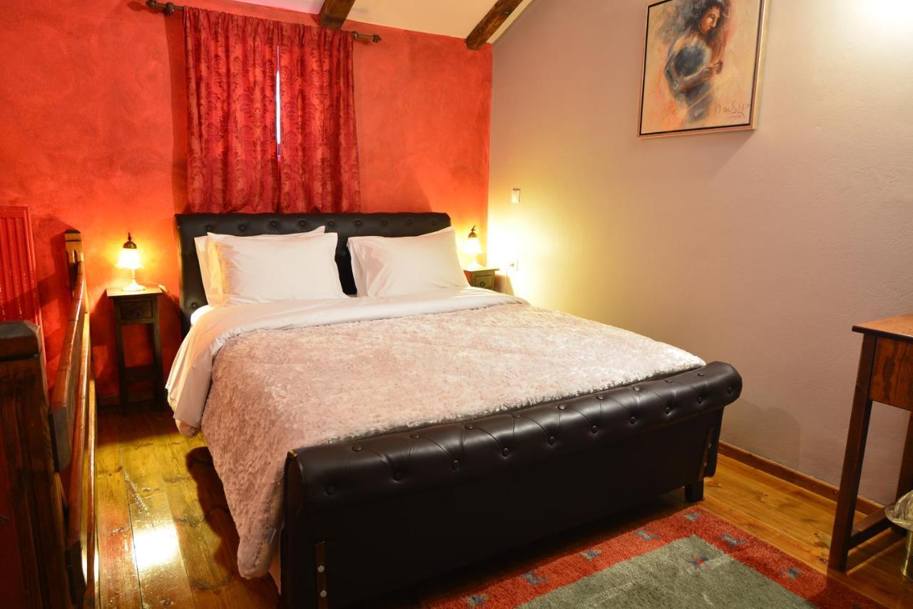 Georgio'S V Chalet Kalavrita Ngoại thất bức ảnh