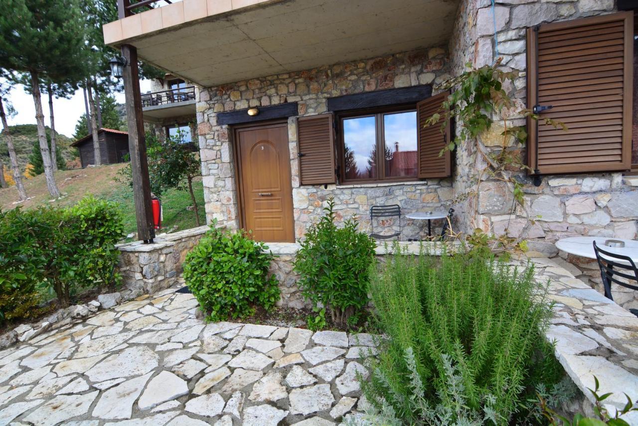 Georgio'S V Chalet Kalavrita Ngoại thất bức ảnh