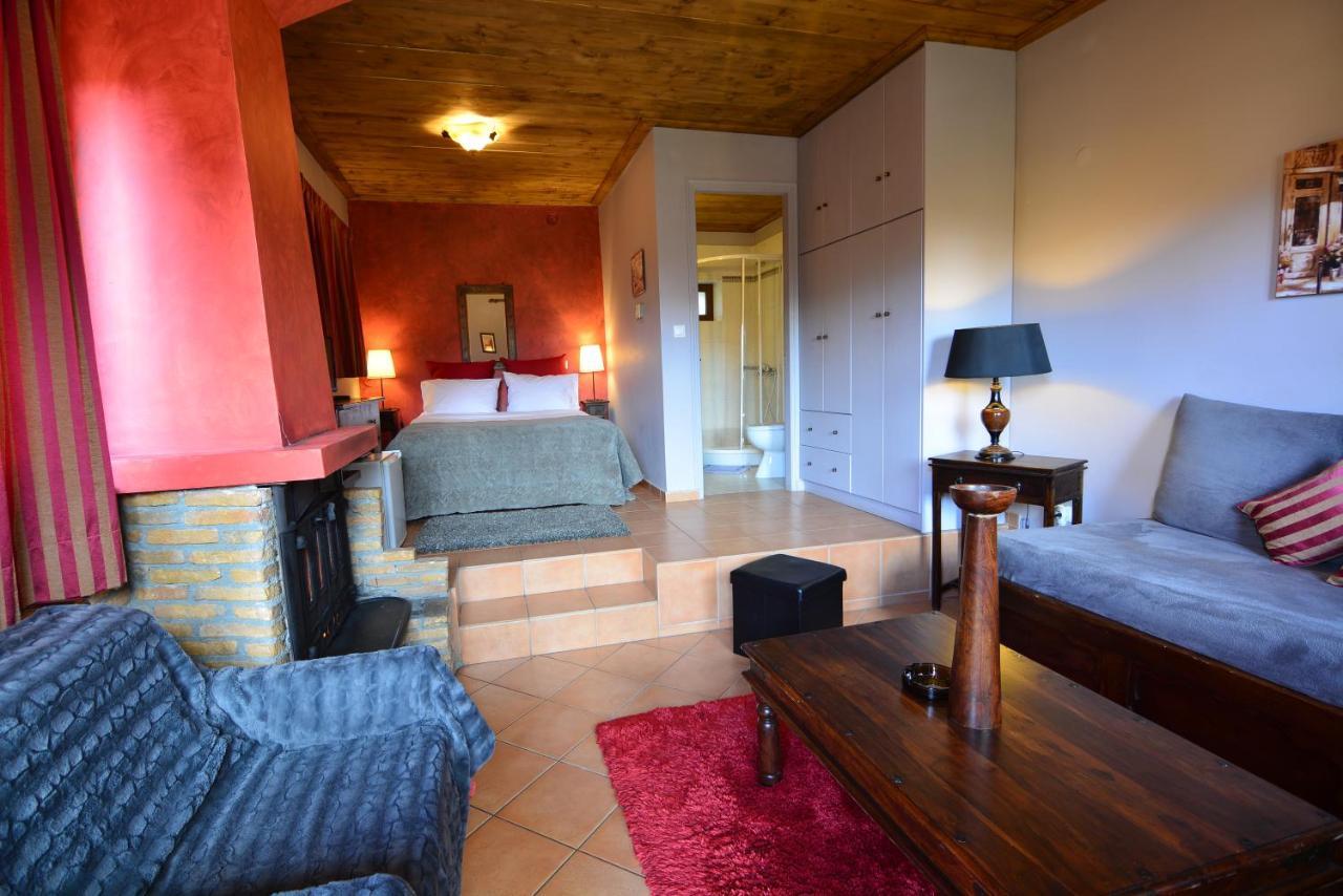 Georgio'S V Chalet Kalavrita Ngoại thất bức ảnh