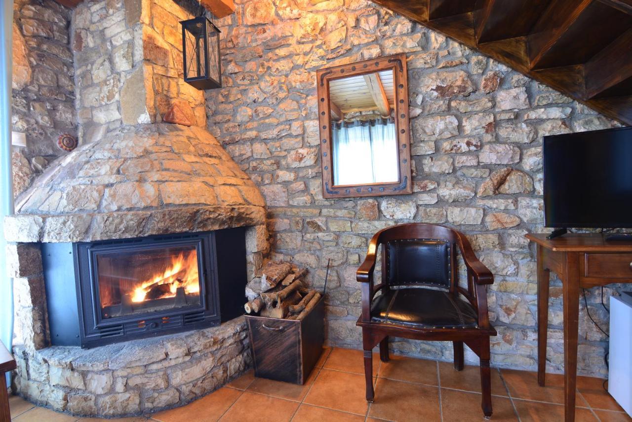 Georgio'S V Chalet Kalavrita Ngoại thất bức ảnh