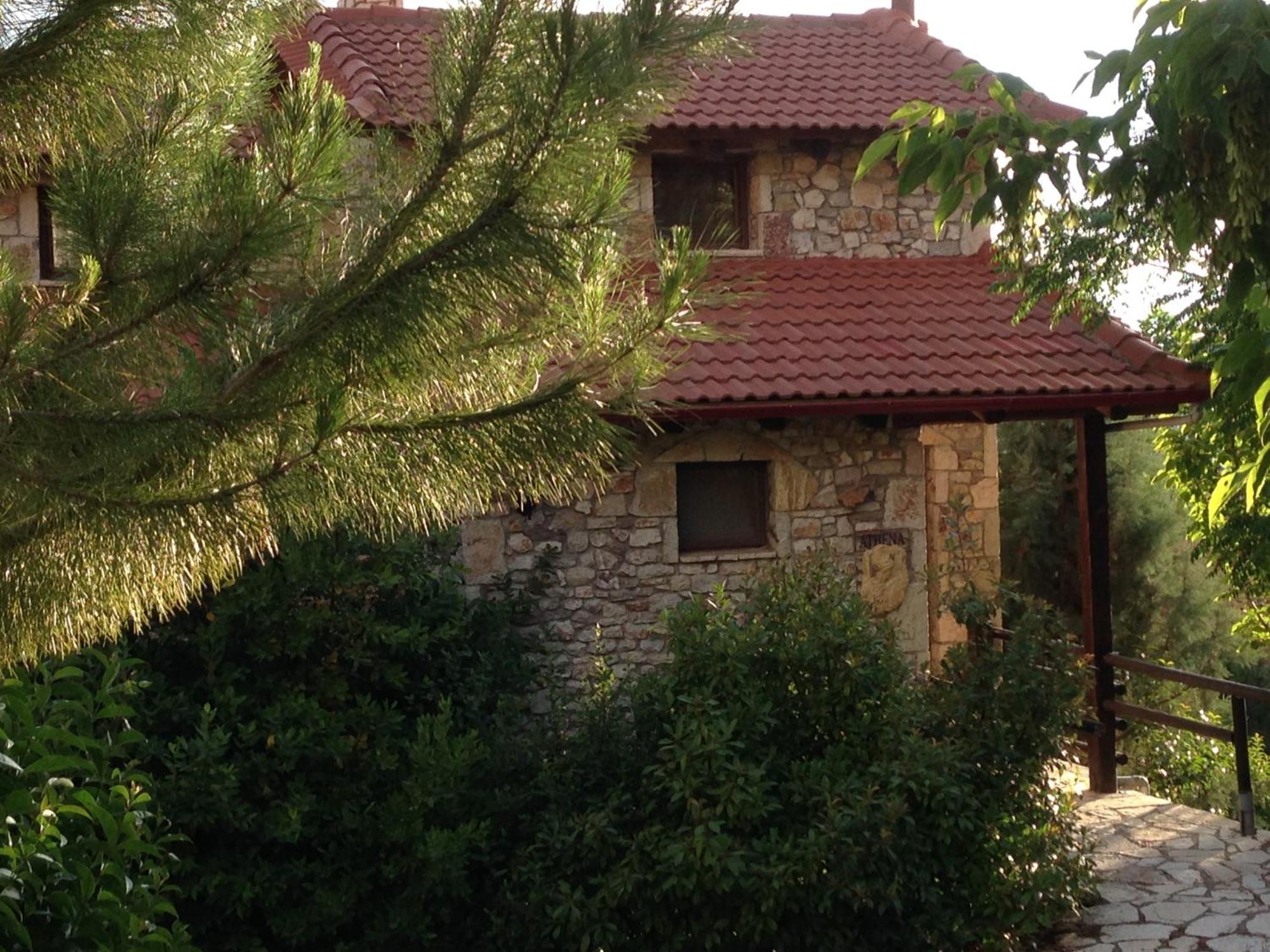 Georgio'S V Chalet Kalavrita Ngoại thất bức ảnh